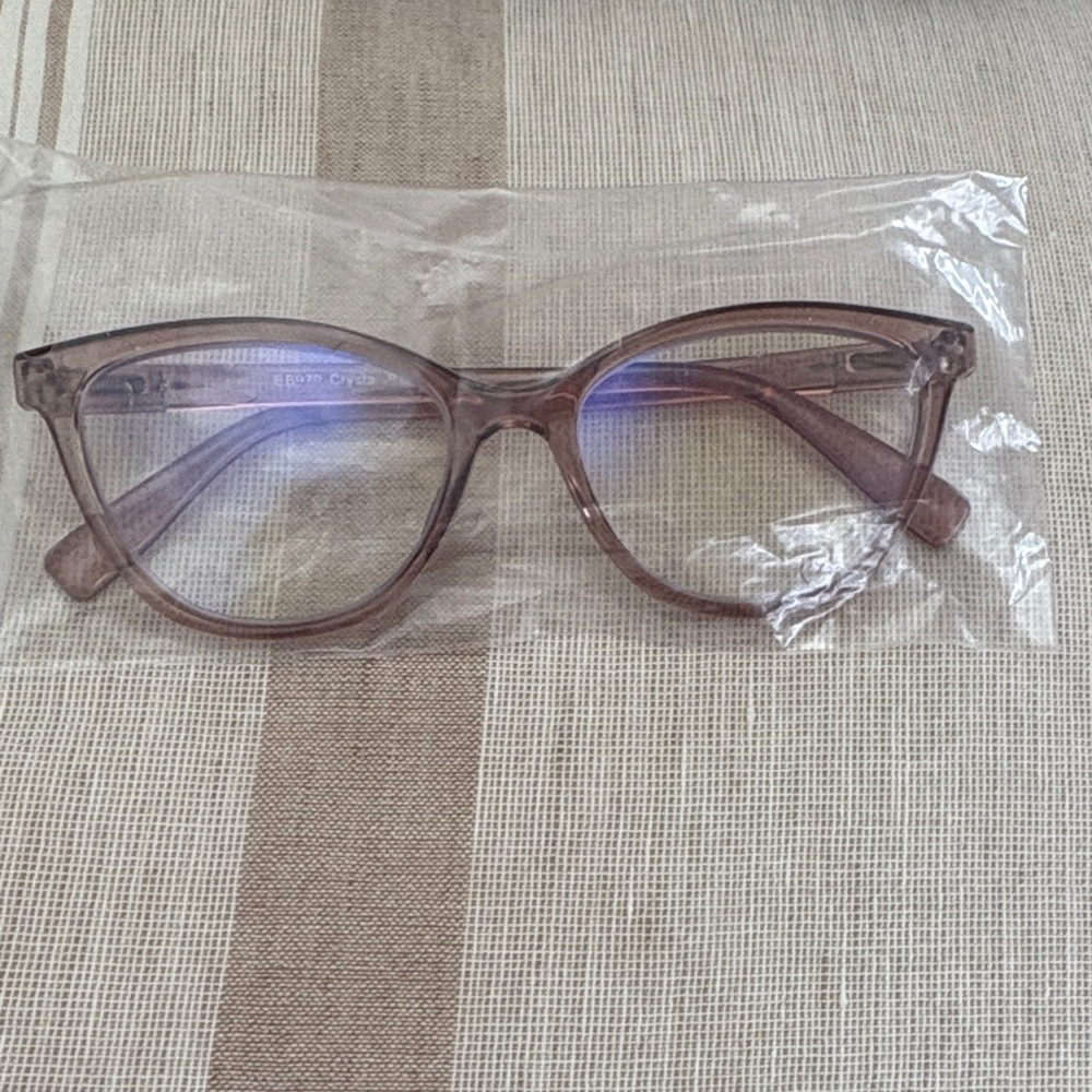 Stylish Transparent Glasses